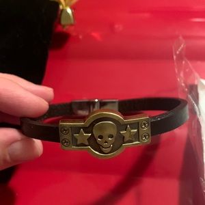 Skull bracelet gold and black